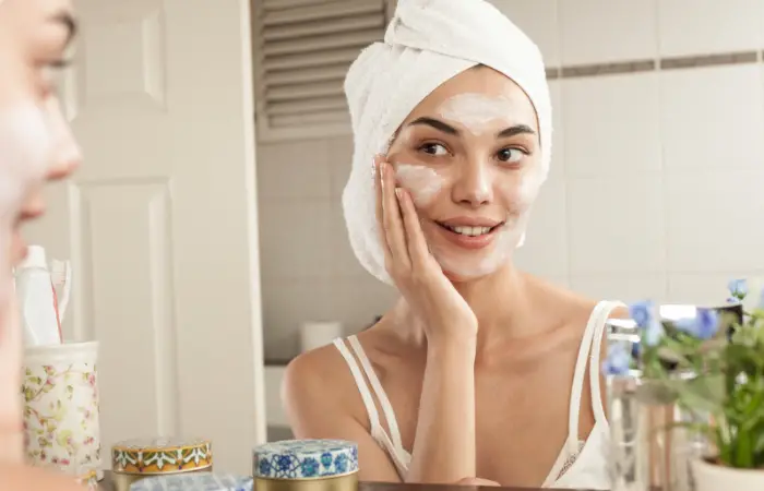 Skin Care Face Wash [The Best Products & Tips] - The Bloomie